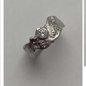 Sterling silver and platinum plated chunky ring